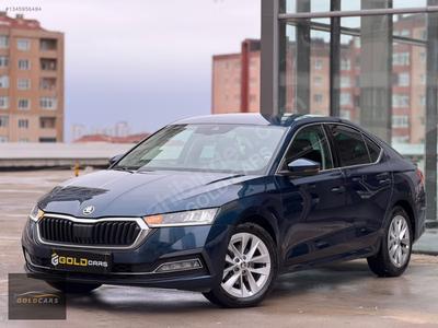 2023 Skoda Octavia 1.5 e-Tec Premium — kapak fotoğrafı